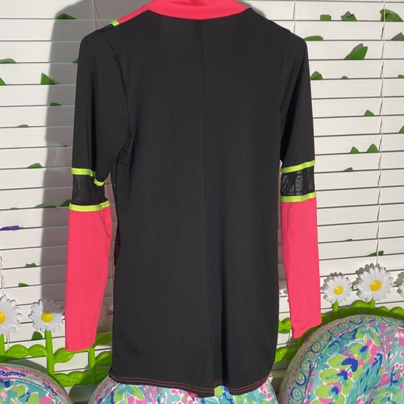 True Rock short pink romper with black and neon yellow - Picture 5 of 8